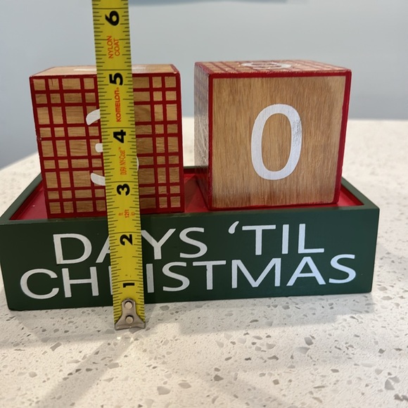 Countdown to Christmas Decor - Picture 2 of 3